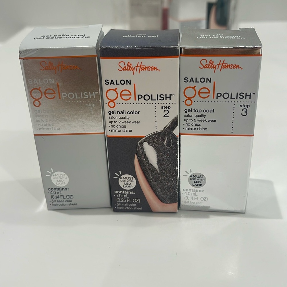 Sally Hansen, Gel Base Coat,Salon Gel Polish™ Glisten up 108 and Gel Top Coat.